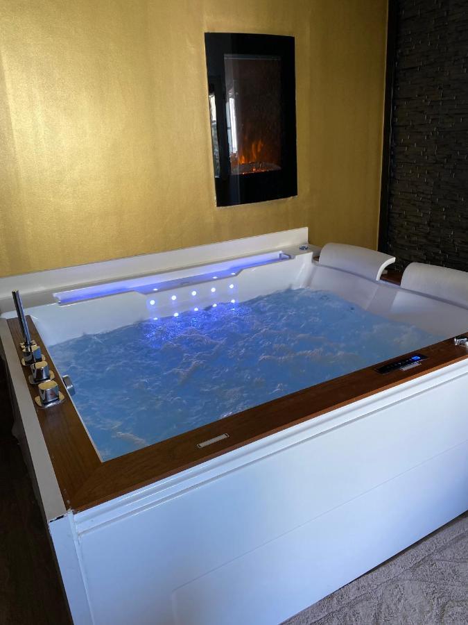 툴루즈 Cocooning Bed&Spa 빌라 외부 사진
